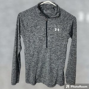 Under Armour XS heat gear pullover